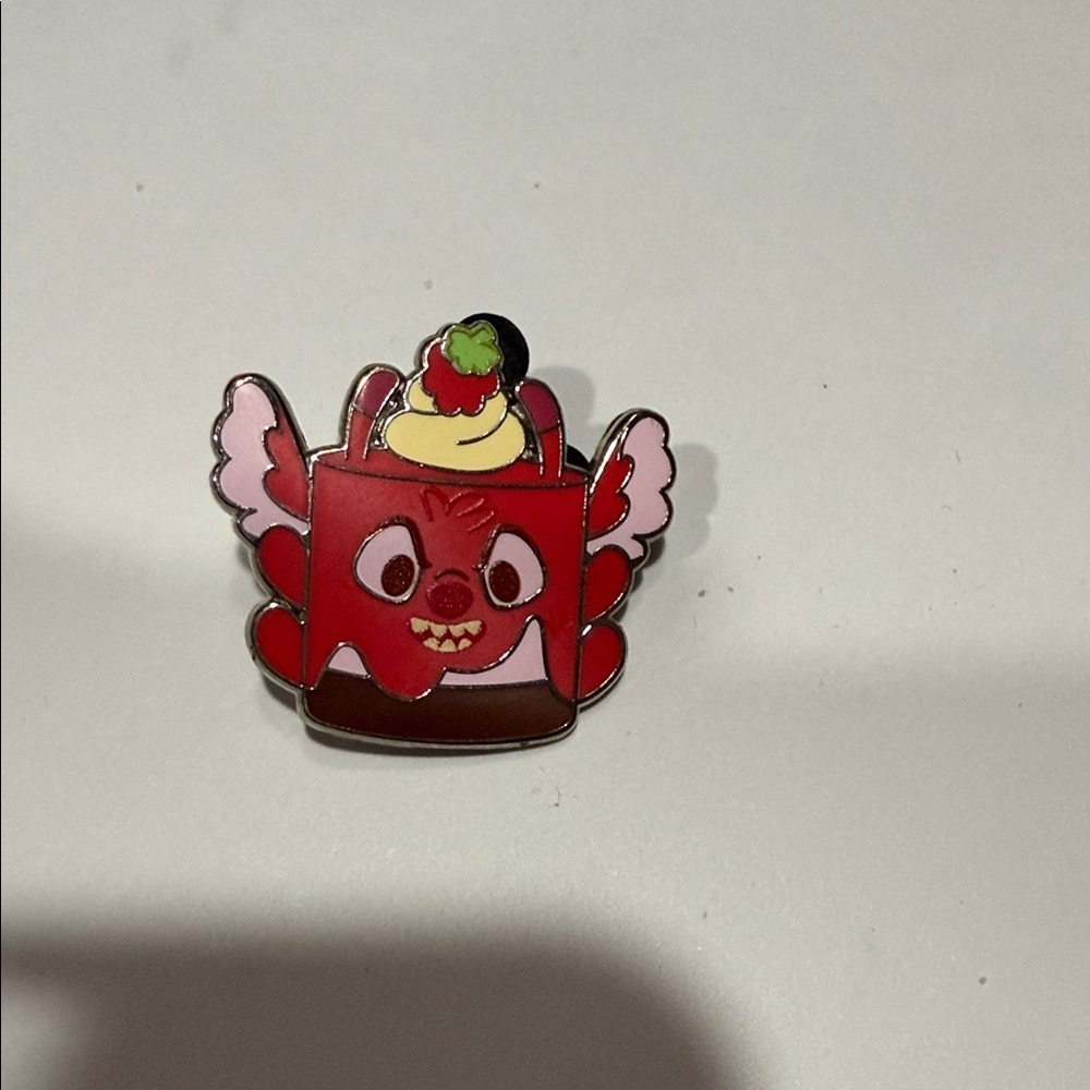 Munchlings Mystery Collection (Series 3) Leroy Chocolate Raspberry Mousse Cake